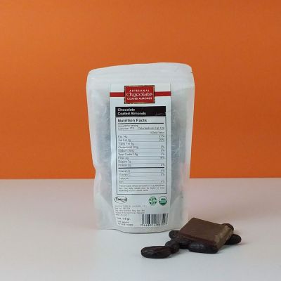 Миндаль в молочном шоколаде, Chokamil, 100 гр